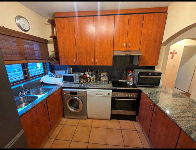 2 BEDROOM PROPERTY TO RENT IN BENMORE